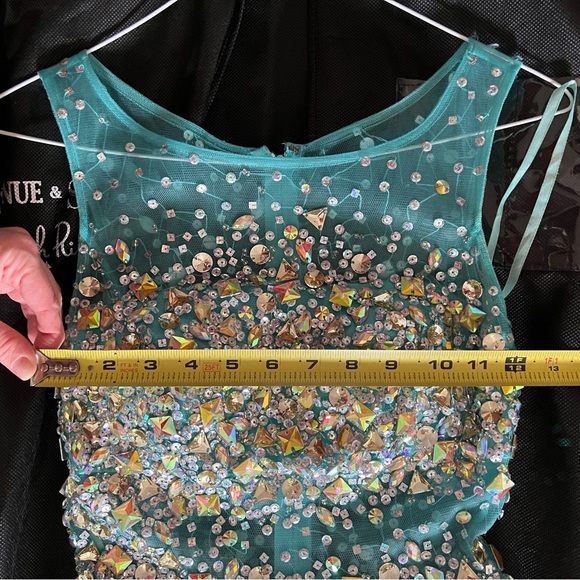 Joseph Ribkoff Mermaid Prom/Wedding Dress - Picture 9 of 13